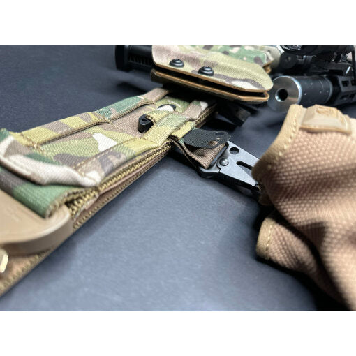 Deadly Customs Belt Hanger